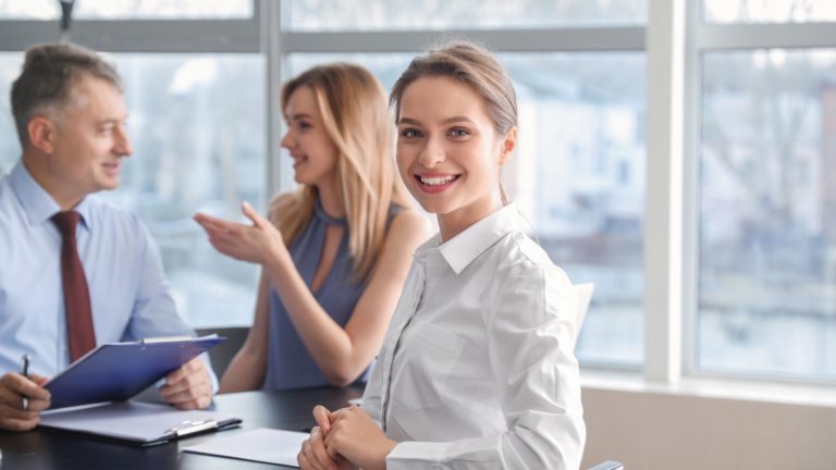 Addetta/o alla Gestione di Progetti Formativi Finanziati dal Fondo Forma.temp 4 donna ufficio